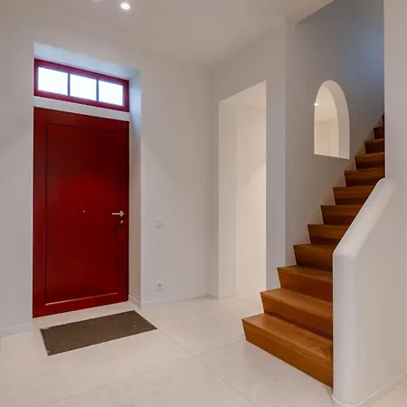 Warm Family By The Sea - La Madrague Villa *